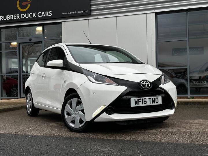 Toyota AYGO 1.0 VVT-i X-play Euro 6 5dr