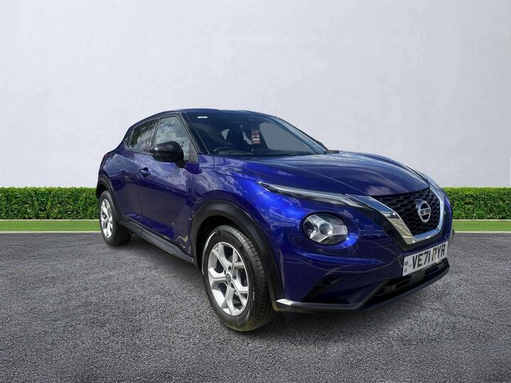 Nissan JUKE 1.0 DIG-T N-Connecta Euro 6 (s/s) 5dr