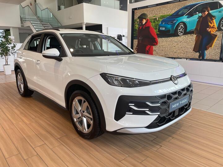Volkswagen T-Roc 1.5 ETSI MHEV Life DSG Euro 6 (s/s) 5dr
