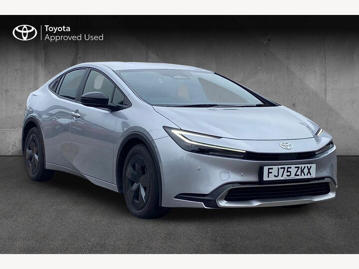 Toyota Prius 2.0 13.6kWh Design CVT Euro 6 (s/s) 5dr