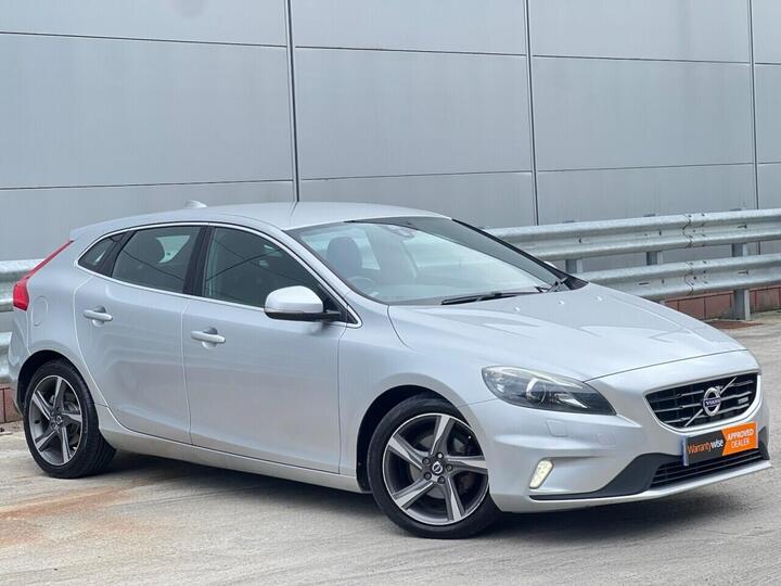 Volvo V40 1.6 D2 R-Design Lux Nav Euro 5 (s/s) 5dr