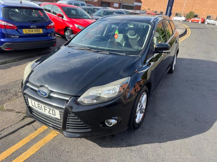 Ford Focus 1.6 Zetec Powershift Euro 5 5dr