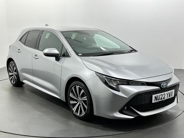 Toyota Corolla 1.8 VVT-h Design CVT Euro 6 (s/s) 5dr