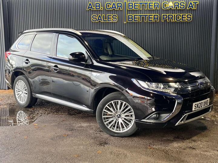 Mitsubishi OUTLANDER 2.4h TwinMotor 13.8kWh Design CVT 4WD Euro 6 (s/s) 5dr Mitsubishi OUTLANDER 2.4h TwinMotor 13.8kWh Design CVT 4WD Euro 6 (s/s) 5dr