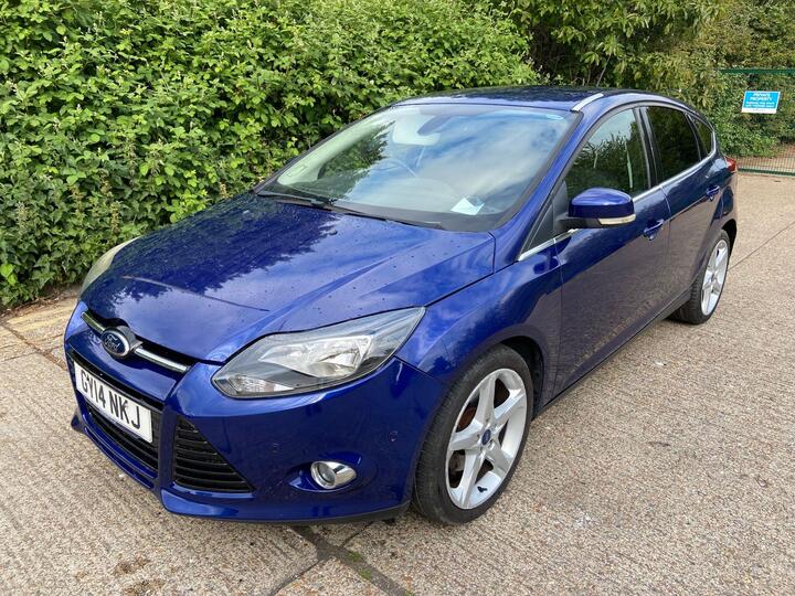 Ford Focus 1.6T EcoBoost Titanium Navigator Euro 5 (s/s) 5dr