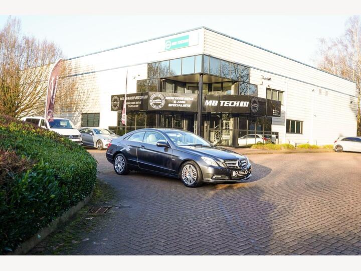 Mercedes-Benz E Class 2.1 E250 CDI BlueEfficiency SE Tiptronic Euro 5 2dr