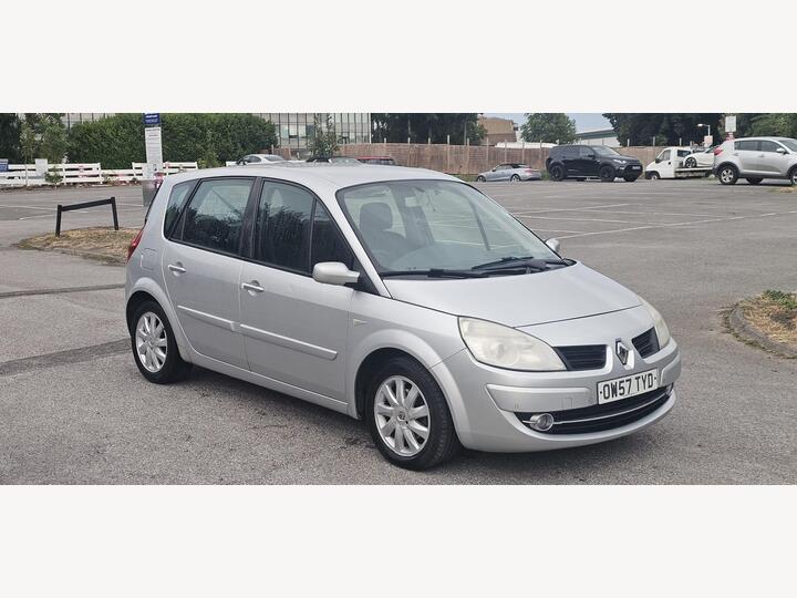 Renault Scenic 1.6 VVT Dynamique 5dr