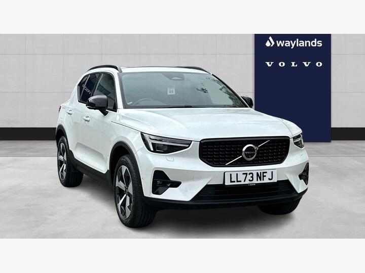 Volvo XC40 2.0 B3 MHEV Ultimate DCT Auto Euro 6 (s/s) 5dr