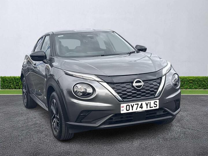 Nissan JUKE 1.6 N-Connecta Auto Euro 6 5dr Nissan JUKE 1.6 N-Connecta Auto Euro 6 5dr