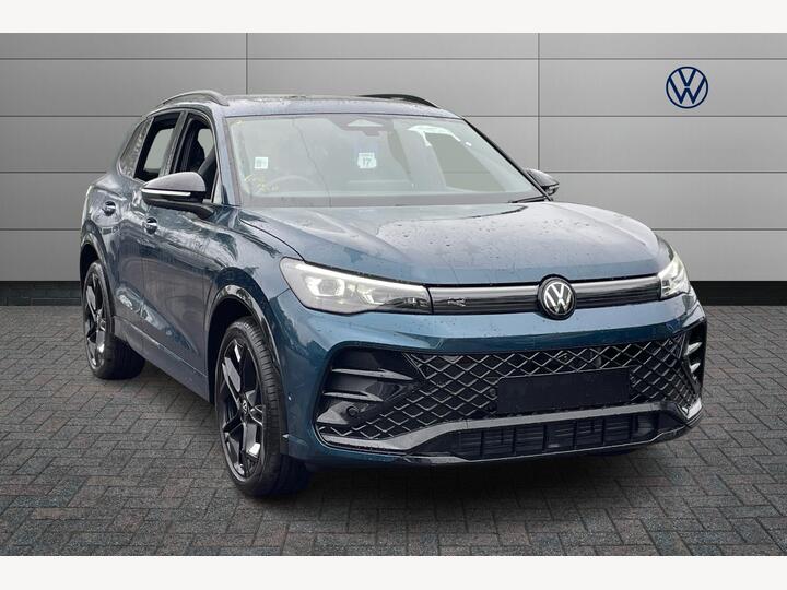 Volkswagen Tiguan 1.5 ETSI MHEV Black Edition DSG Euro 6 (s/s) 5dr