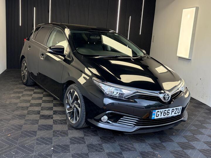 Toyota Auris 1.2 VVT-i Design CVT Euro 6 (s/s) 5dr