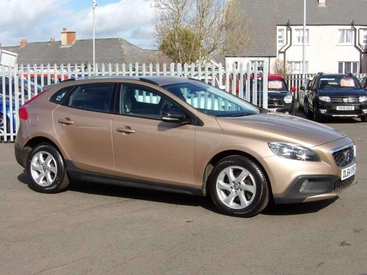 Volvo V40 Cross Country 1.6 D2 SE Euro 5 (s/s) 5dr