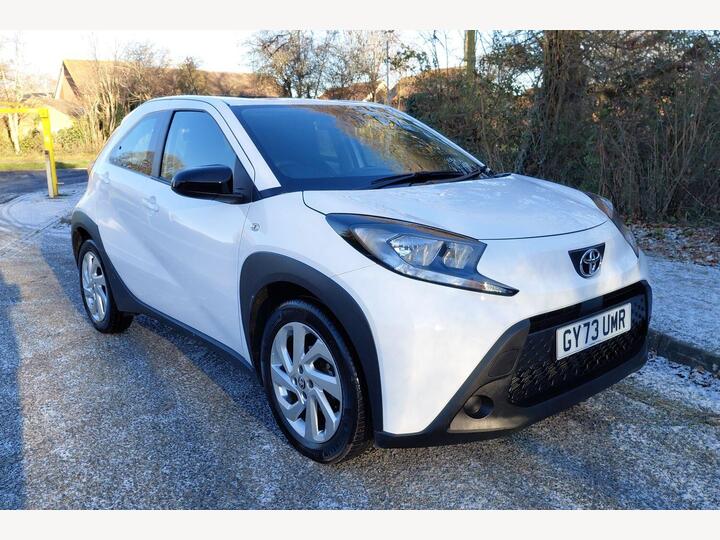 Toyota Aygo X 1.0 VVT-i Pure Euro 6 (s/s) 5dr