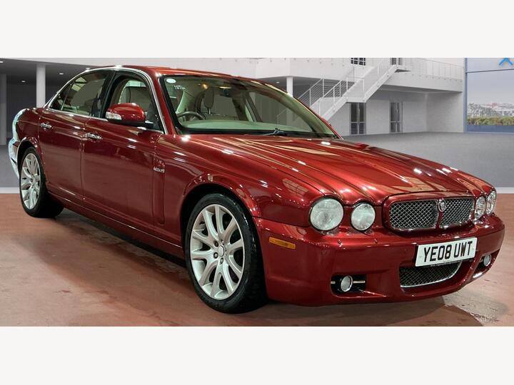 Jaguar XJ 2.7 TD Sovereign 4dr