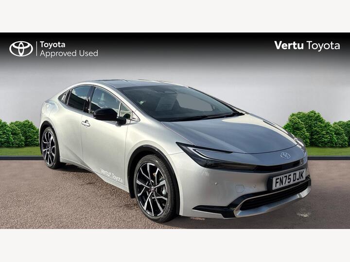 Toyota Prius 2.0 13.6kWh Excel CVT Euro 6 (s/s) 5dr