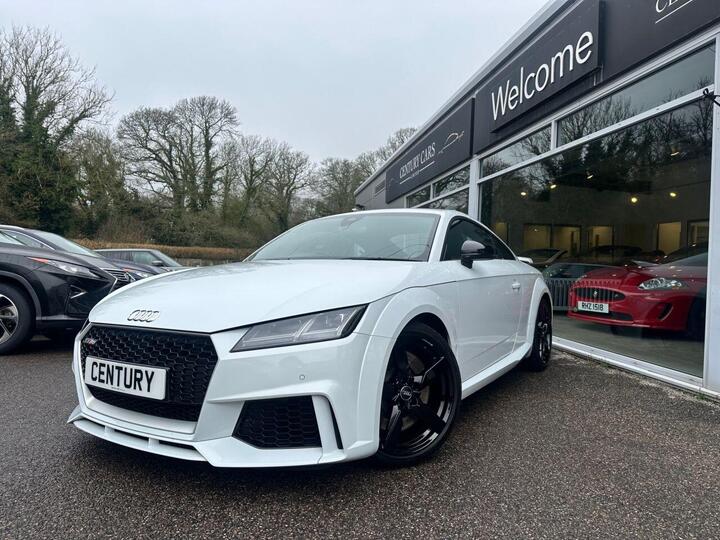 Audi TT RS 2.5 TFSI S Tronic Quattro Euro 6 (s/s) 3dr