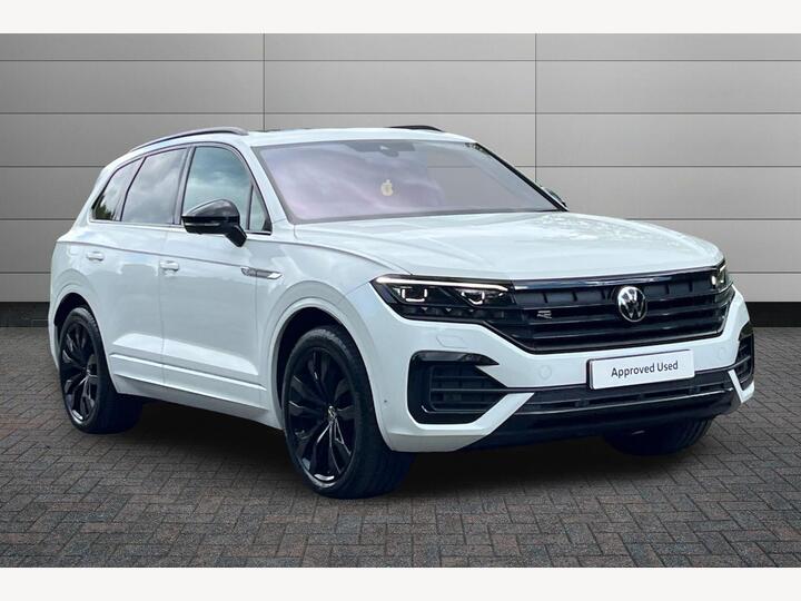 Volkswagen Touareg 3.0 TDI V6 Black Edition Tiptronic 4Motion Euro 6 (s/s) 5dr