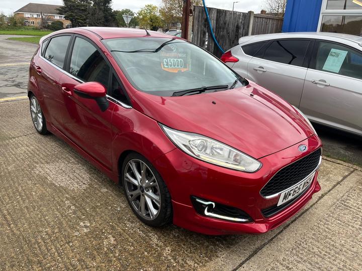 Ford Fiesta 1.0T EcoBoost Titanium Euro 6 (s/s) 5dr