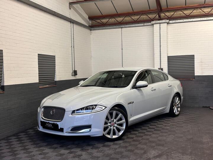 Jaguar XF 2.2d Portfolio Auto Euro 5 (s/s) 4dr