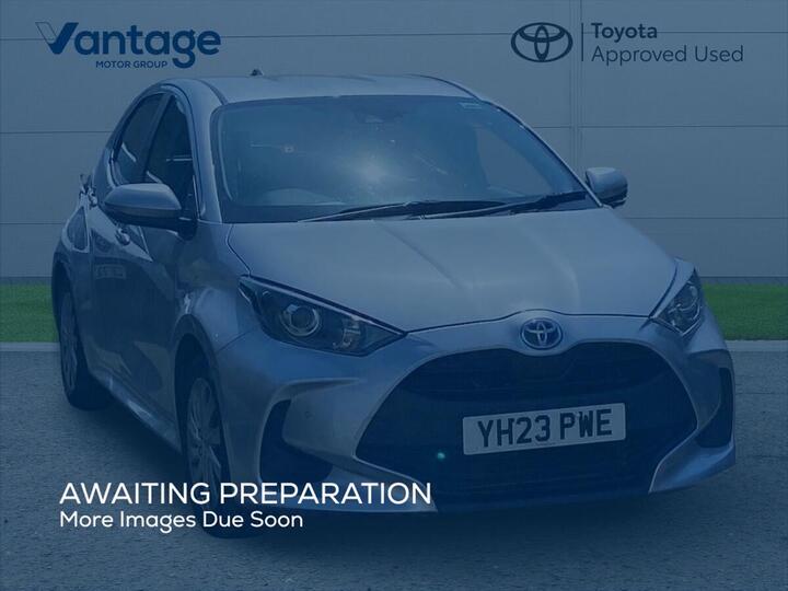Toyota Yaris 1.5 VVT-h Icon E-CVT Euro 6 (s/s) 5dr