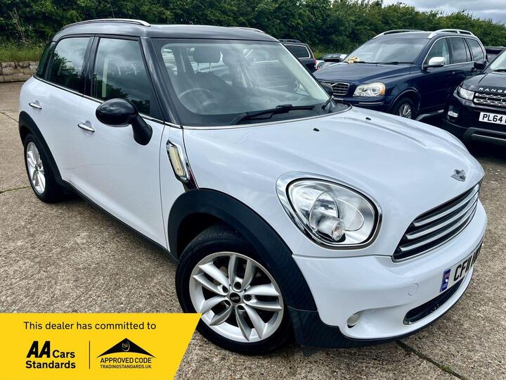 MINI Countryman 1.6 Cooper Euro 5 (s/s) 5dr MINI Countryman 1.6 Cooper Euro 5 (s/s) 5dr