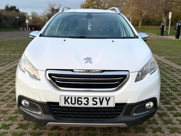Peugeot 2008 1.2 VTi Allure Euro 5 5dr