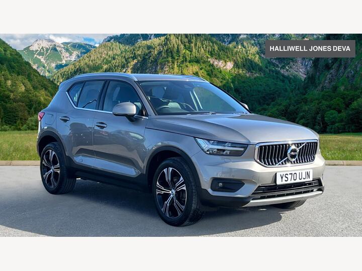 Volvo XC40 2.0 B4 MHEV Inscription Pro Auto Euro 6 (s/s) 5dr