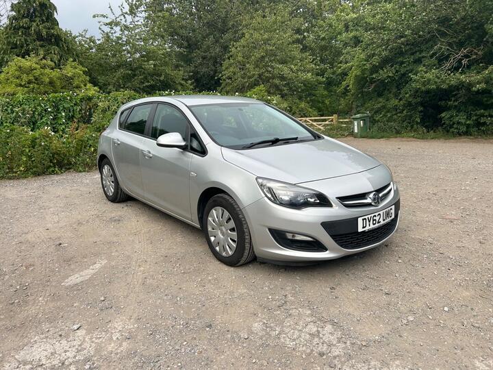 Vauxhall Astra 1.4 16v Exclusiv Euro 5 5dr
