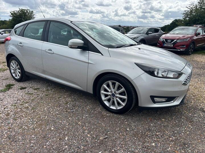 Ford FOCUS 1.5 TDCi Titanium Euro 6 (s/s) 5dr