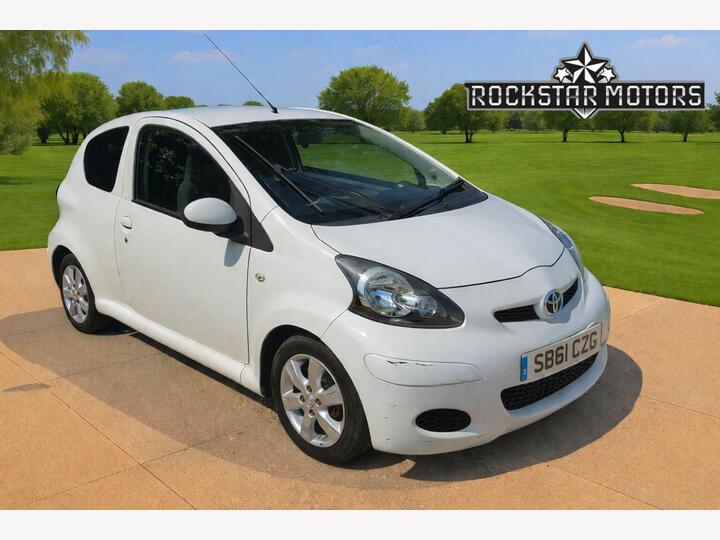 Toyota AYGO 1.0 VVT-i Go Euro 5 3dr