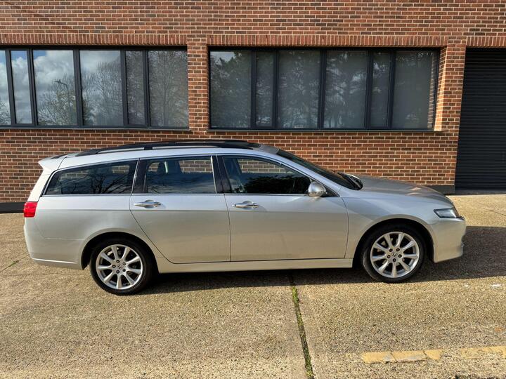 Honda Accord 2.4 I-VTEC EX Tourer 5dr (ADAS, Nav, Hands Free)