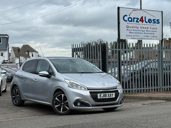 Peugeot 208 1.2 PureTech Allure Premium Euro 6 (s/s) 5dr