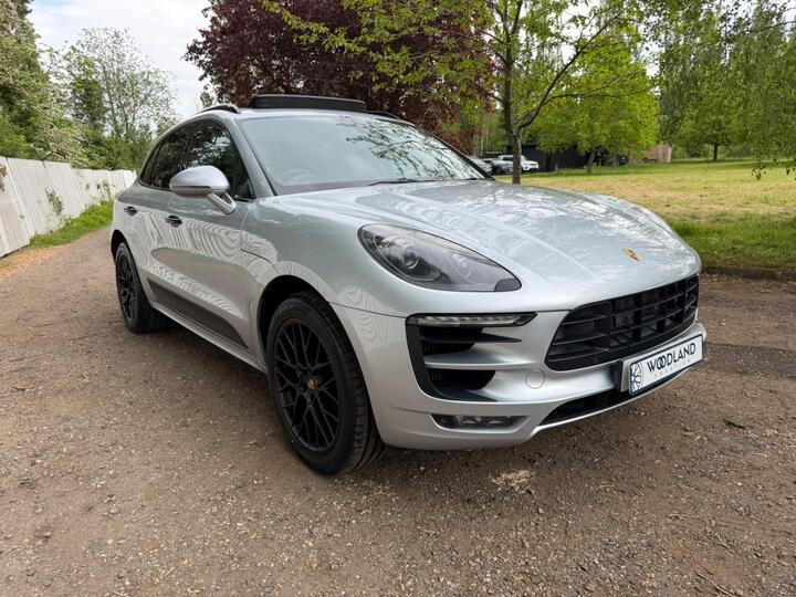 Porsche Macan 3.0T V6 GTS PDK 4WD Euro 6 (s/s) 5dr Porsche Macan 3.0T V6 GTS PDK 4WD Euro 6 (s/s) 5dr