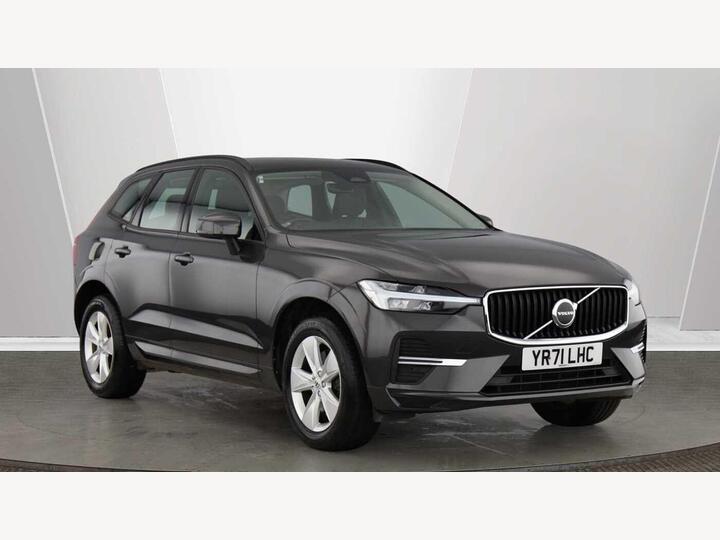 Volvo XC60 2.0 B4 MHEV Momentum Auto AWD Euro 6 (s/s) 5dr