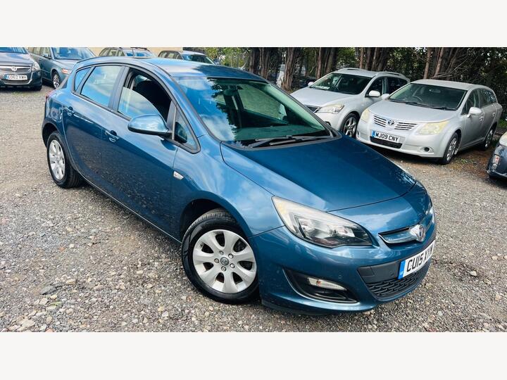 Vauxhall Astra 1.6 CDTi EcoFLEX 94g Design Euro 6 (s/s) 5dr