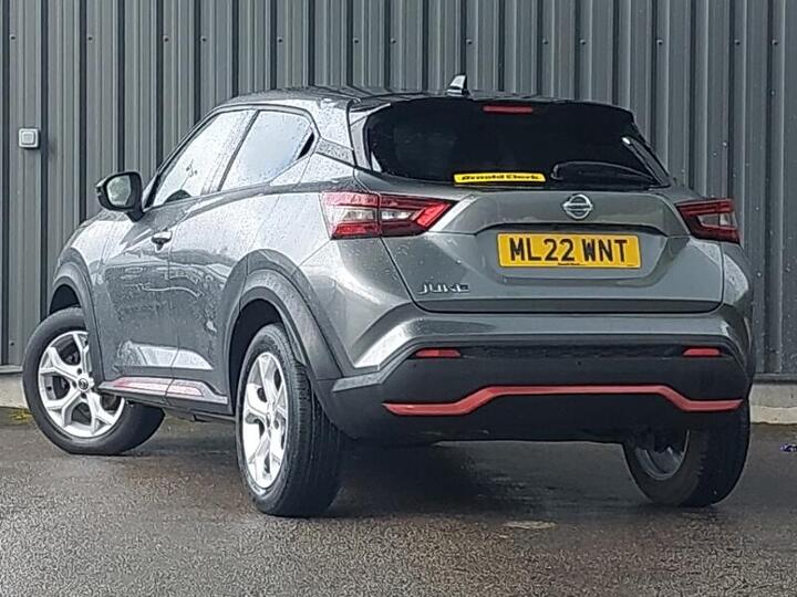 Nissan Juke 1.0 DIG-T N-Connecta Euro 6 (s/s) 5dr Nissan Juke 1.0 DIG-T N-Connecta Euro 6 (s/s) 5dr