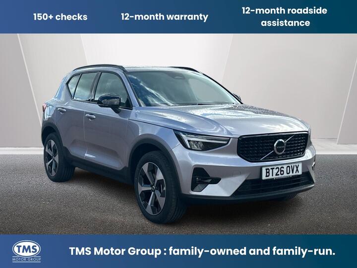 Volvo XC40 2.0 B4 MHEV Plus Dark DCT Auto Euro 6 (s/s) 5dr