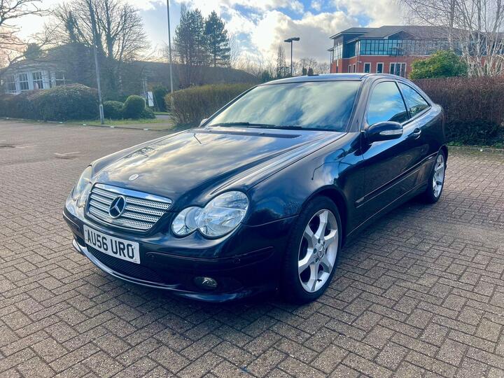 Mercedes-Benz C Class 2.1 C220 CDI Sport Edition 2dr Mercedes-Benz C Class 2.1 C220 CDI Sport Edition 2dr