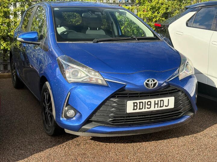 Toyota Yaris 1.5 VVT-i Icon Tech Euro 6 5dr