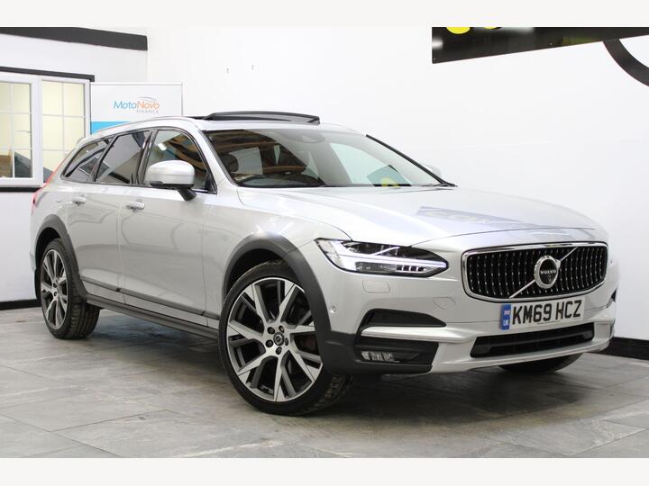 Volvo V90 Cross Country 2.0 D5 Plus Auto AWD Euro 6 (s/s) 5dr