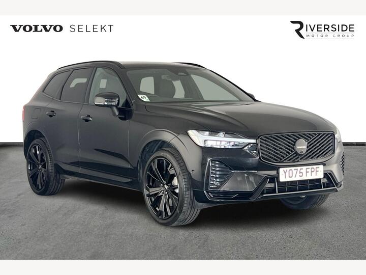 Volvo XC60 2.0 B5 MHEV Plus Black Edition Auto AWD Euro 6 (s/s) 5dr