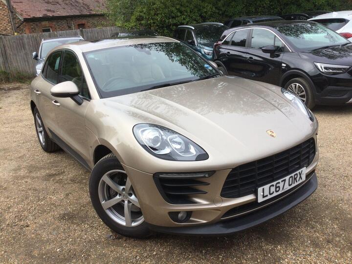 Porsche Macan 2.0T PDK 4WD Euro 6 (s/s) 5dr