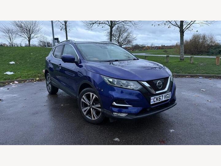 Nissan Qashqai 1.2 DIG-T N-Connecta XTRON Euro 6 (s/s) 5dr