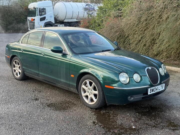 Jaguar S-Type 2.5 V6 SE Plus 4dr