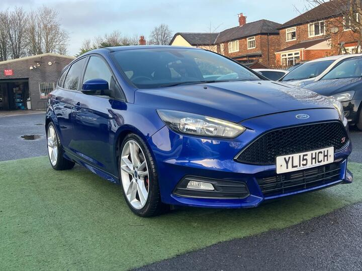 Ford Focus 2.0 TDCi ST-2 Euro 6 (s/s) 5dr