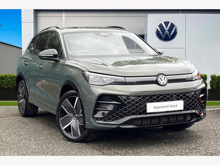Volkswagen Tiguan 2.0 TDI R-Line DSG Euro 6 (s/s) 5dr