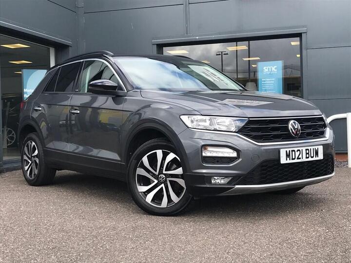 Volkswagen T-Roc 1.0 TSI Active Euro 6 (s/s) 5dr Volkswagen T-Roc 1.0 TSI Active Euro 6 (s/s) 5dr