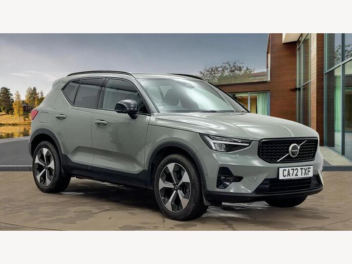 Volvo XC40 2.0 B4 MHEV Ultimate DCT Auto Euro 6 (s/s) 5dr