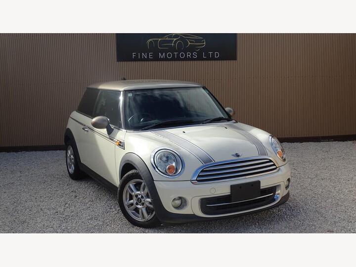MINI HATCH 1.6 Cooper Auto Euro 6 3dr