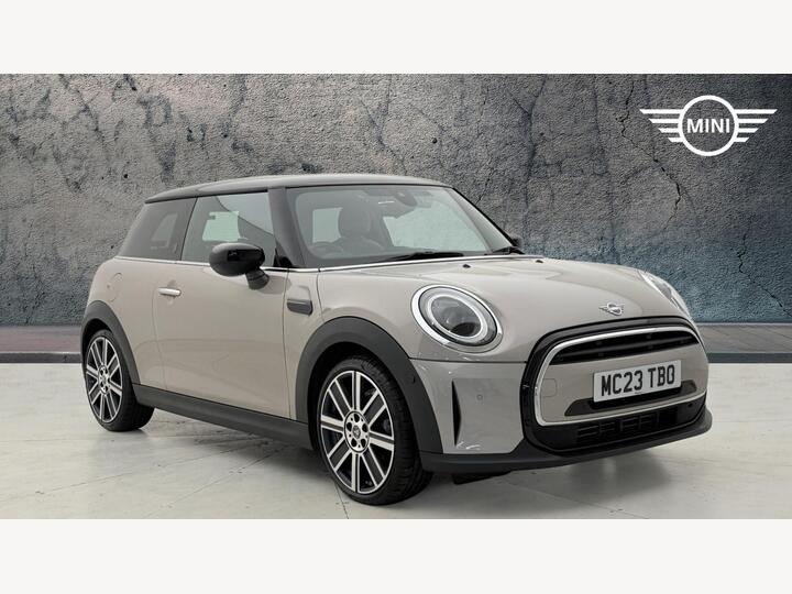 MINI Hatch 1.5 Cooper Exclusive Steptronic Euro 6 (s/s) 3dr